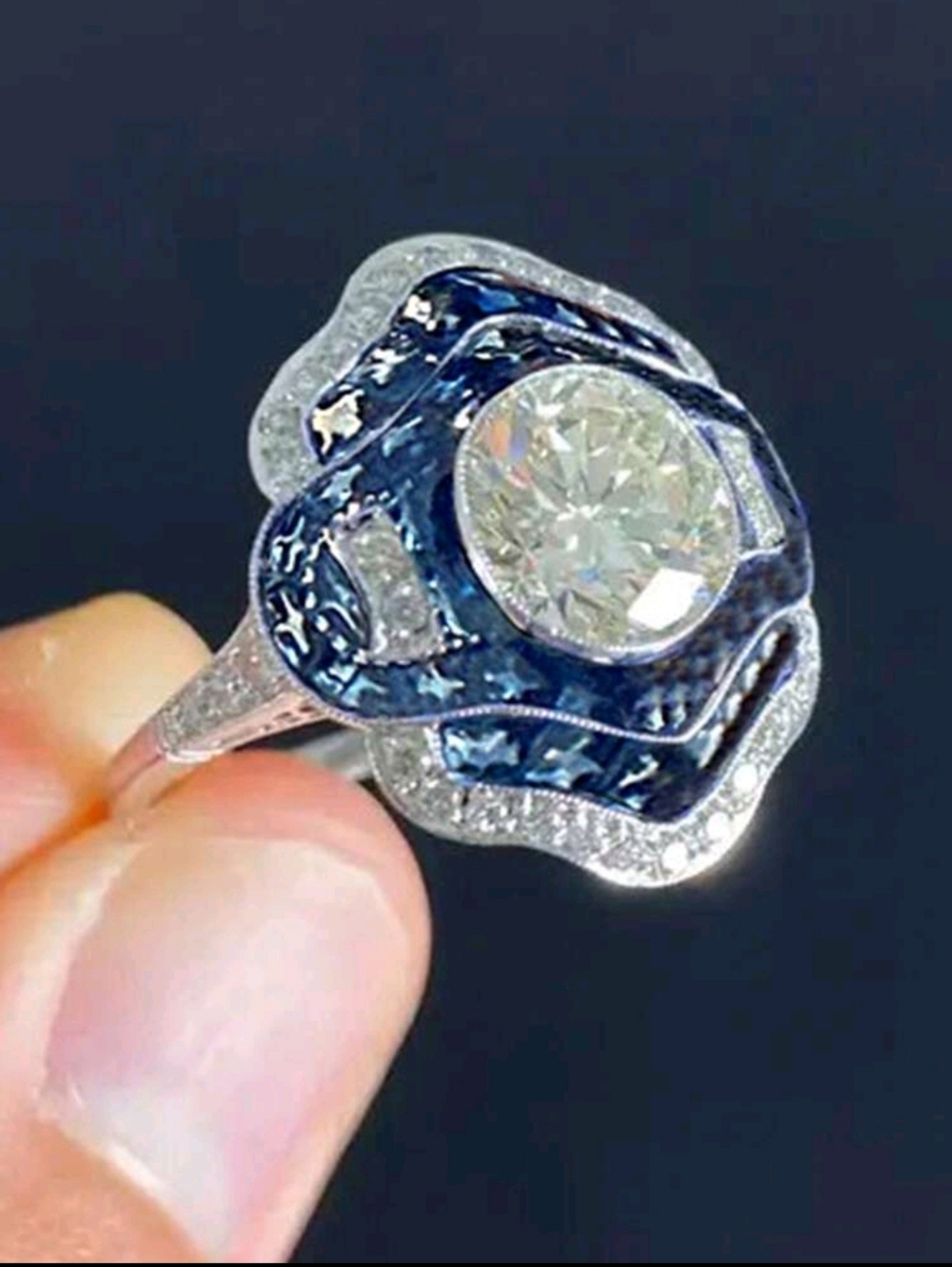 BRAND NEW ** Art Deco Blue Crystal Halo Statement Ring - Picture 2 of 6